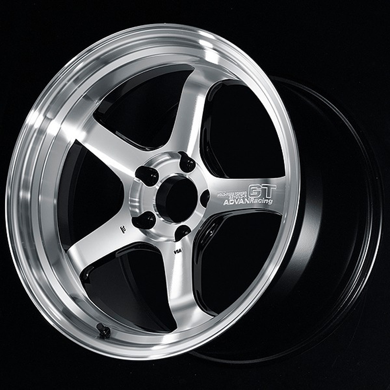 Advan Racing GT Beyond-R 18x10 +40 5x120 Machining & Diamond Cut (MDC)