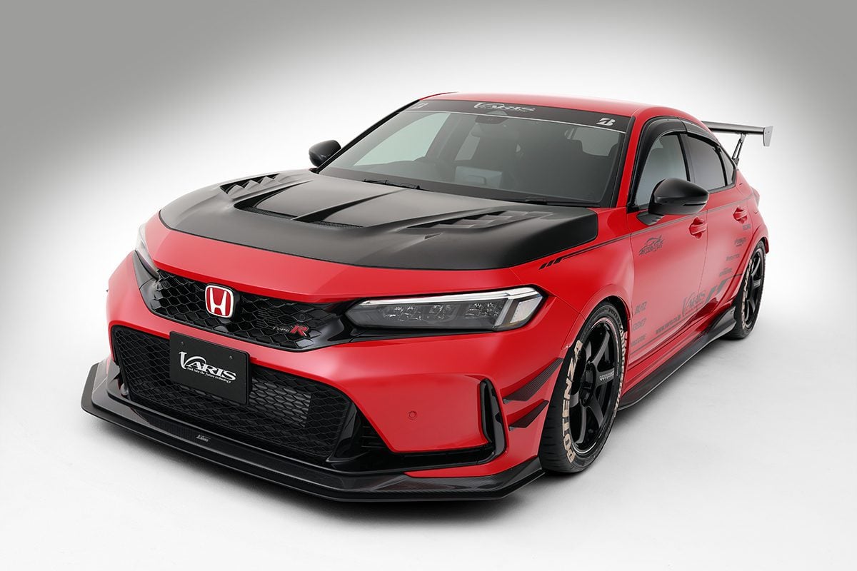 Varis Arising-I Evo Carbon+ Cooling Bonnet (With Clear Finish) - Image 2